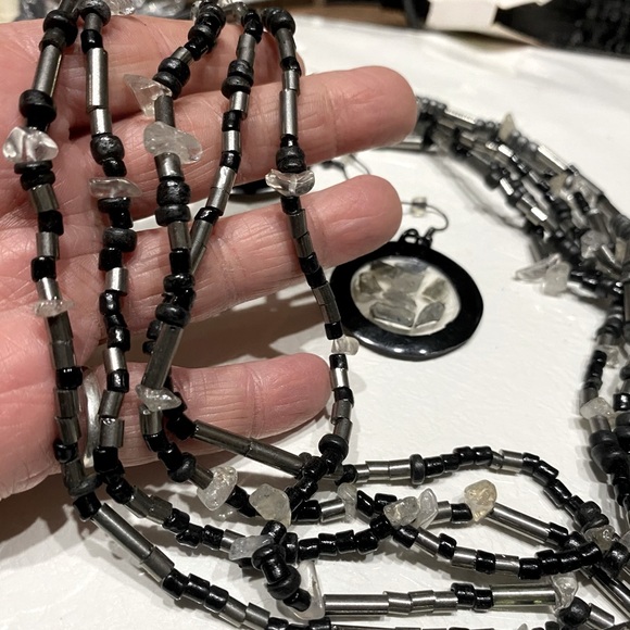 New 2 pc Blk/slv/Grey Clear Quartz Neck/Ear Set- SALE - Picture 10 of 13